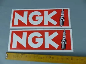 Lot de 2 autocollants Sticker NGK bougies Aufkleber VINTAGE C14 - Imagen 1 de 1