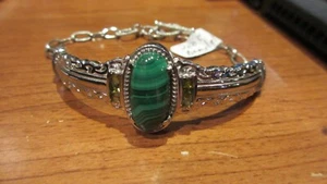 NEW Amazing Green Jade Bracelet on stainless with an adjustable band. - Picture 1 of 9