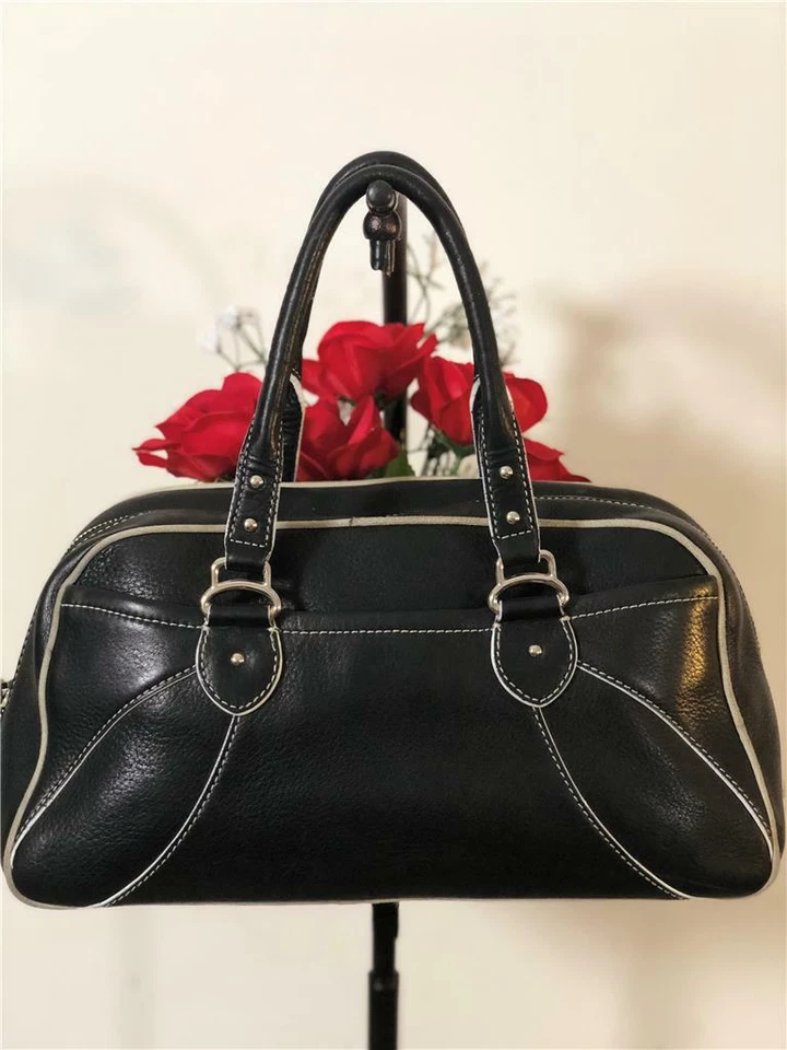 Bolso de hombro Cole Haan Village F04 de cuero negro Foto 1 de 1