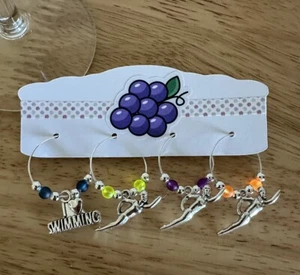 Schwimmen Wein Charms, Schwimmer Wein Charms, Schwimmen Wein Charms, Damen Swim Team - Bild 1 von 12