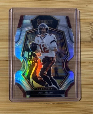 2022 Panini Select Football Premier Level Silver Die Cut Tom Brady #192 SP 👀🐐 - Image 1 of 2