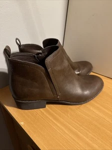 Women’s Size 9 Faux Brown Leather Massini Ankle Boot/shoes  - Picture 1 of 6