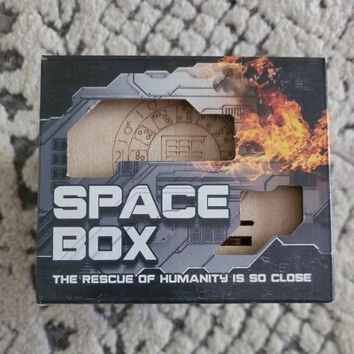 Escape Space Box Holzpuzzle Rätsel - Bild 1 von 2