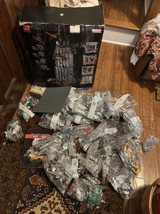 LEGO Daily Bugle 76178(Building Only) As Is - Picture 1 of 5