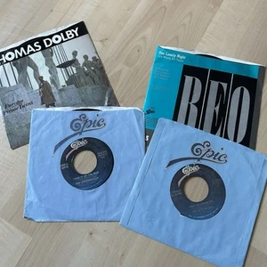 REO Speedwagon And Thomas Dolby 45 RPM Lot - Imagen 1 de 5