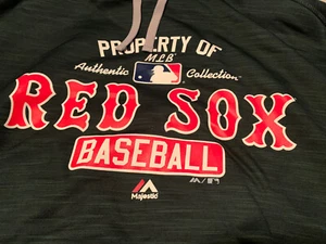 Red Sox Green XL pullover Majestic brand new. Free Shipping - Picture 1 of 4