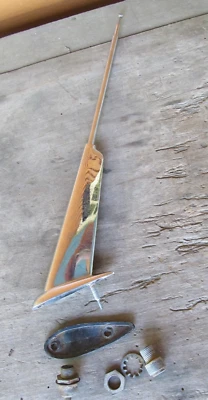 Vintage 1950's Chrome Rear Aerodynamic antenna assembly 1955 1956 1957 1958 - Image 1 of 4