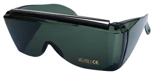 SUNSHIELDS Premier Golf Sunglasses Moulded Tinted Smoke UV400 Lens Fit Over - Picture 1 of 7