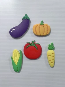 Silicone Vegetable Magnets For The Refrigerator - Picture 1 of 4