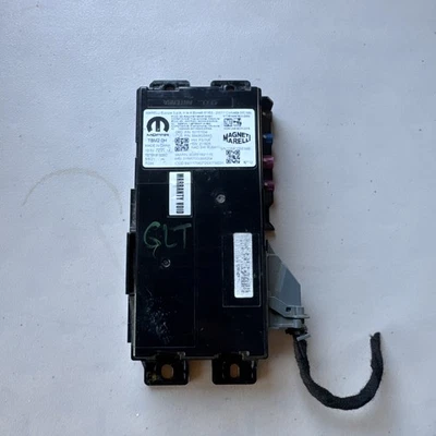 2021 JEEP GRAND CHEROKEE L TELEMATICS COMPUTER CONTROL MODULE OEM 68436288AG - Image 1 of 4