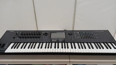 Yamaha Montage 7 Synthesizer Keyboard - Bild 1 von 4