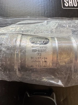 NOS Shimano BB-ES70/Road MTB Sealed Cartridge Bottom Bracket-73x113MM Octalink - Image 1 of 2