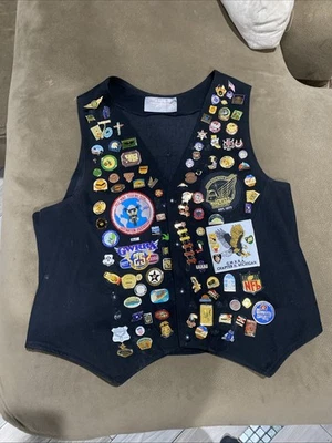 Gold Wing Road Riders Association Las Vegas Vest 9 Biker Patches 106 Pins Size L - Image 1 of 4