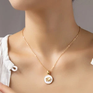 Collana medaglione ciondolo moneta smalto oro ape miele - Foto 1 di 6