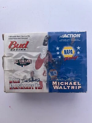 2001 Action Dale Earnhardt Jr./Michael Waltrip 1:64 Stock Cars em lata - Imagem 1 de 4