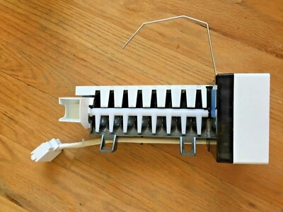 GE Refrigerator Freezer Ice Maker Unit 241798224 w/ Arm Fits Many 241798231 - Image 1 of 3