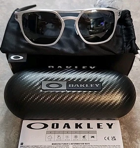 🔥 Oakley OO4128-0153 Latch Alpha Polarized Sunglasses Matte Silver/Prizm Black - Picture 1 of 12
