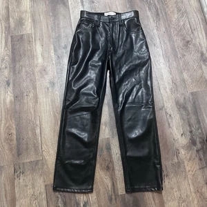 Abercrombie & Fitch Black Straight Ultra High Rise Vegan Leather Pants size 24 - Picture 1 of 4