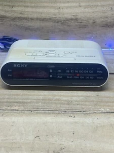 Sony Model # ICF-C243 Dream Machine AM/FM Radiowecker - Bild 1 von 7