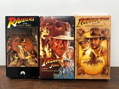 Indiana Jones 3 VHS Lot Raiders of the Lost Ark/Temple of Doom/Last Crusade Foto 1 de 4