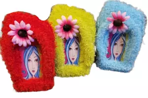 CUTE SUMMER PICTURE FRAMES - SET OF 3 FUZZY FLIP FLOP SANDAL PHOTO FRAMES 3 X 5" - Picture 1 of 3
