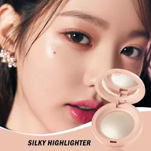 Rare Beauty by Selena Gomez Positive Lights Silky Touch-Highlighter - EXHILARAT# - Picture 1 of 11