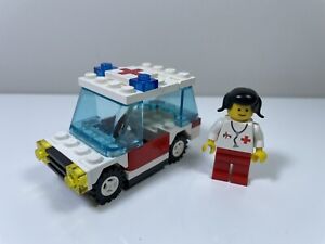 LEGO Vintage Red Cross Car From Lego Ideas Book 260 Classic Town 1990
