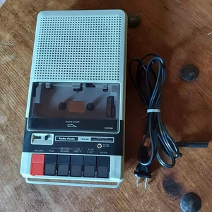 Vintage Radio Shack TRS-80 CCR-81 COMPUTER CASSETTE RECORDER PLAYER Tested Works - Zdjęcie 1 z 10
