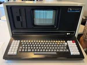 Vintage  Compugraphic MDT 350 - Typesetting Computer w/ Width Card - Picture 1 of 16