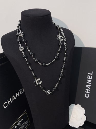 CHANEL Collana Catena Maglione CCS Lunga Impreziosita da Agata Nera con Cristallo 24C