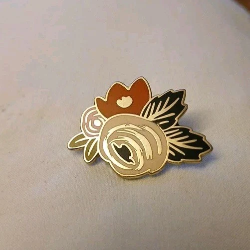 Rifle Paper Co. Enamel Collectible Pin Gold Tone Rubber Backing Souvenir Vintage - Image 1 of 1