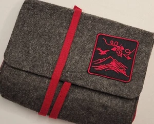 Austrian Airlines FORMIA Business Class Travel Amenity Red Gray Felt Bag Only - Picture 1 of 17