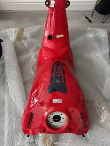Ducati Panigale V4 V4S 2022-2024 Red Fuel Petrol Tank 58613082AA - Picture 1 of 12