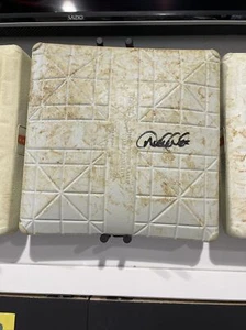 HOF DEREK JETER!! NEW YORK YANKEES⚡BASEBALL⚡SIGNED GAME USED BASE⚡STEINER 2014 - Picture 1 of 6