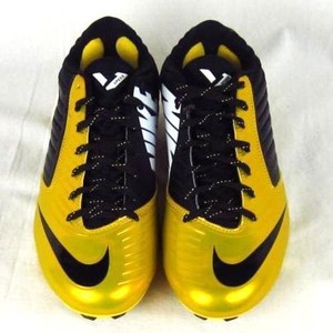 black and gold nike vapor cleats