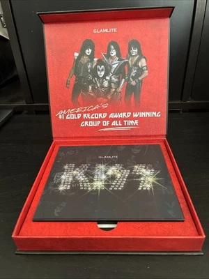 KISS X GLAMLITE ROCK N ROLL TODA LA NOCHE-FIESTA PALETA DIARIA EN CAJA DE COLECCIONISTA! Foto 1 de 4