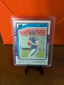 2024 Panini Donruss - Rated Rookie J.J. McCarthy #303 (RC) Vikings - Picture 1 of 3