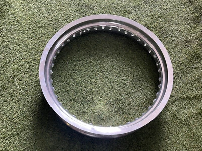 Cerchio Sanremo 18x3.00 ALLUMINIO PER MOTO D'EPOCA classic rim aluminium 18 x 3 - Immagine 1 di 4