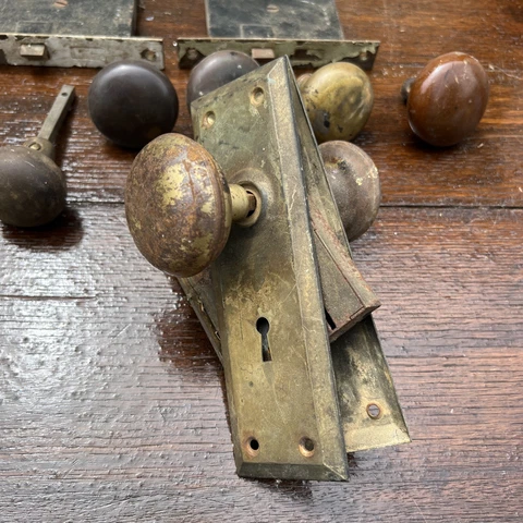 Lot of Antique Vtg Salvaged Door Hardware Knobs Plates Cover