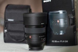 Sony FE 85mm f/1.4 GM Lens - Mint Condition