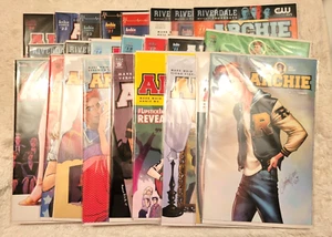 ARCHIE #1-24 RUN - J. SCOTT CAMPBELL #1 VARIANT COVER - ARCHIE COMICS/2015 - Picture 1 of 24