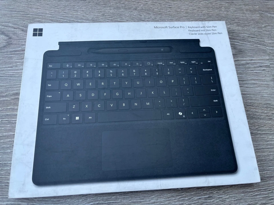 Microsoft Surface Pro 8 9 10 X Signature Keyboard with Slim Pen 1864,1962 Sealed - Image 1 of 4