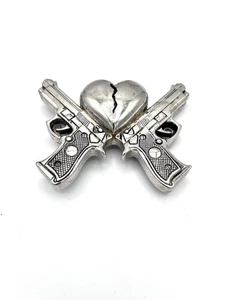 REBEL ROCK Lrg Metall gebrochenes Herz Y2K Gürtelschnalle 4,5x3,5" schwer Chrom 2 Pistolen - Bild 1 von 16