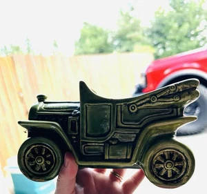 McCoy Pottery (USA) Vintage Car Planter - Picture 1 of 2