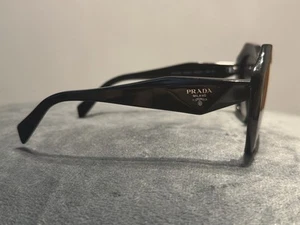 Womens Prada SPR16W 53-20 1AB-5D1 145 Sunglasses - Black - Picture 1 of 9
