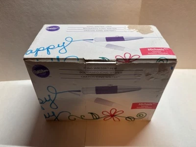 Conjunto de canetas Wilton Icing Writer bomba de ar 12V com adaptador CA mangueira de ar e acessórios - Imagem 1 de 3