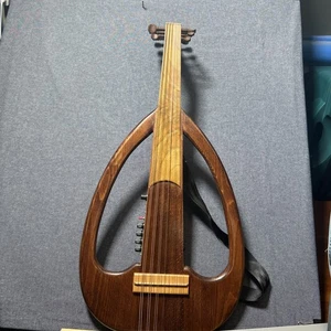 Strumento a Corde Professionale Elettrico Castagno Oud Ud con Custodia Rigida Velv Rosso - Foto 1 di 15