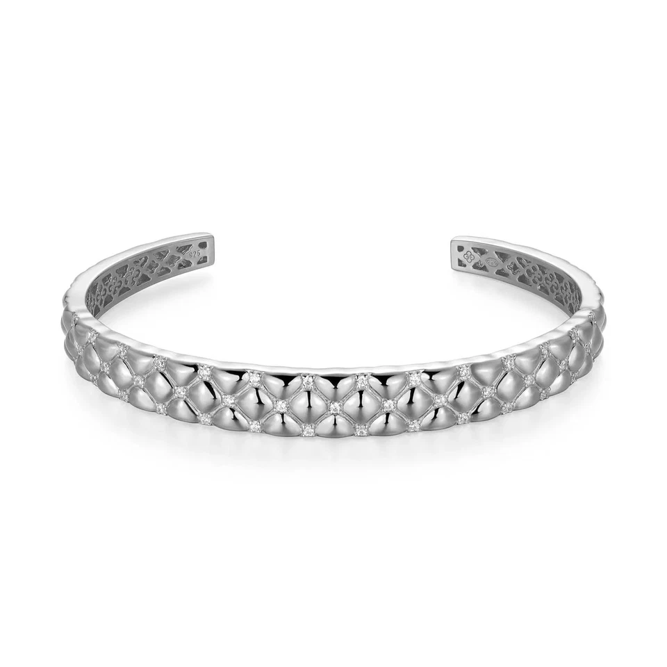Brazalete de plata de ley de 6,75" con patrón acolchado de Charles Garnier Foto 1 de 1