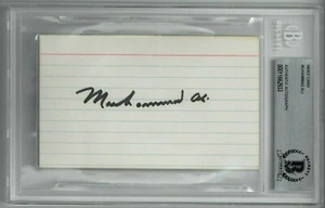 Muhammad Ali signed Vintage 3x5 Index Card/Cut Sig- Beckett/BAS Slabbed BOXING - Picture 1 of 1