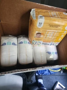 diaper size 2 - Picture 1 of 1